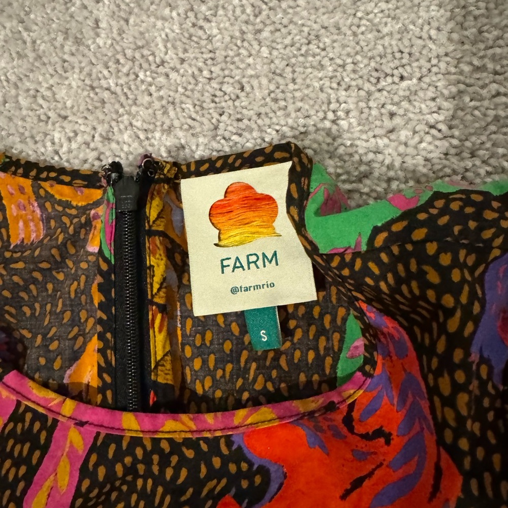 COPY - Farm Rio mini dress - Picture 3 of 3